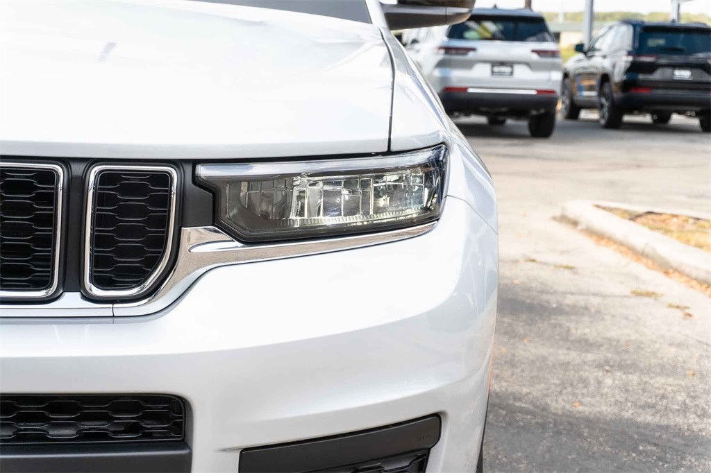 New Car 2025 Jeep Grand Cherokee L  Laredo For Sale Under $35,000 In San Marcos, Texas