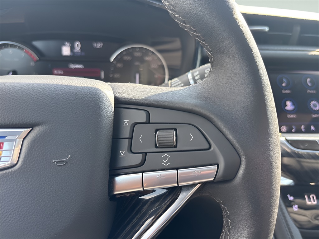 2025 Cadillac XT6