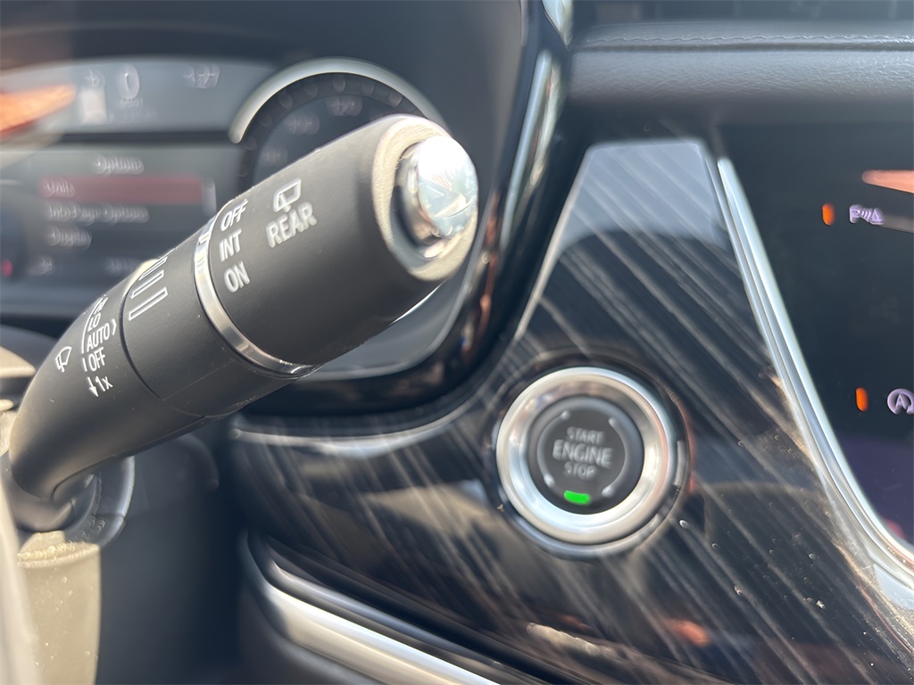 2025 Cadillac XT6
