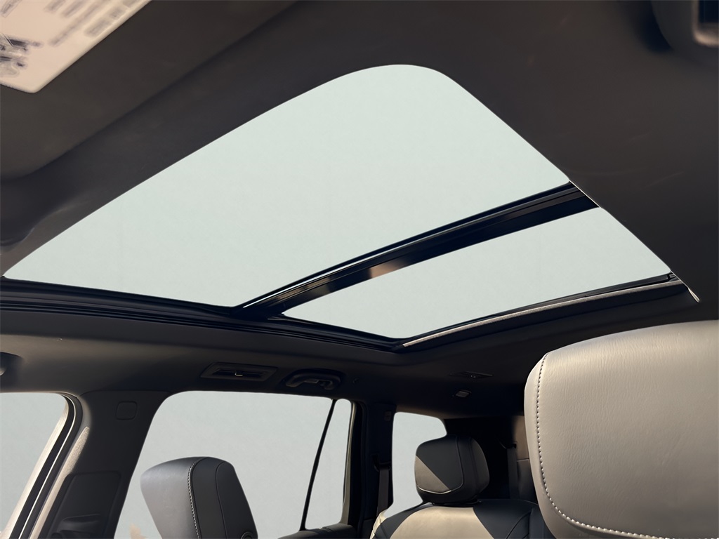 2025 Cadillac XT6