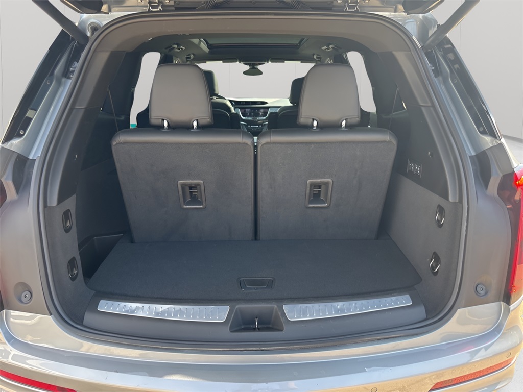 2025 Cadillac XT6