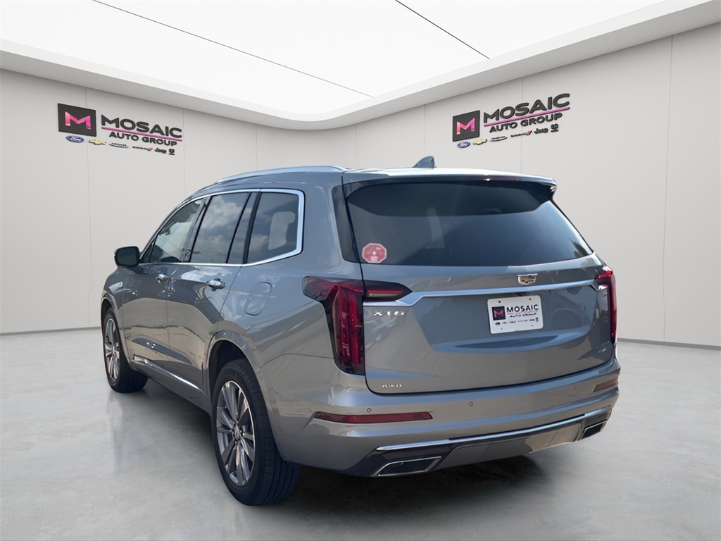 2025 Cadillac XT6