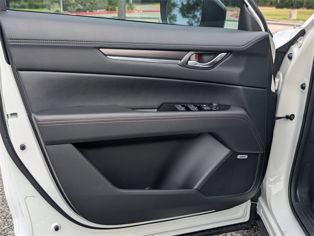 2025 Mazda CX-5 2.5 S Carbon Edition - 9