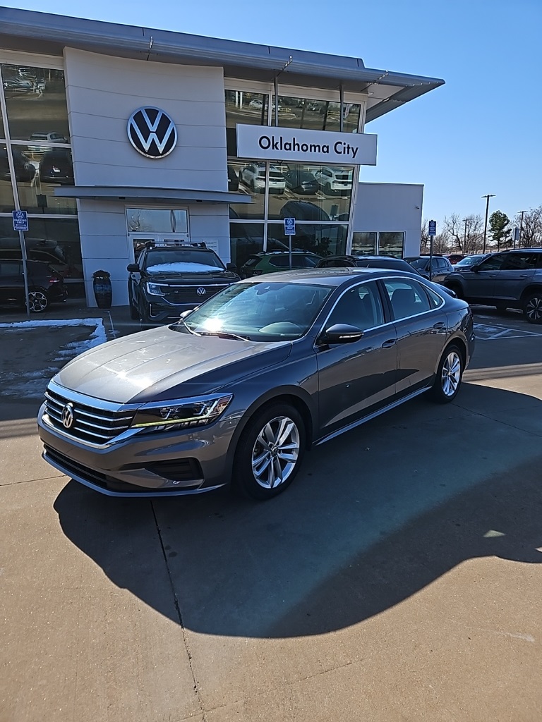 2020 Volkswagen Passat 2.0T SE FWD