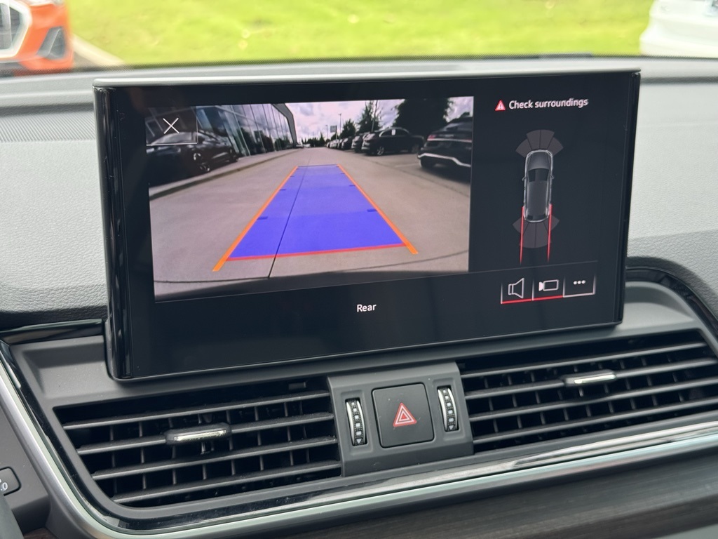 2025 Audi Q5 45 S line Premium photo 3