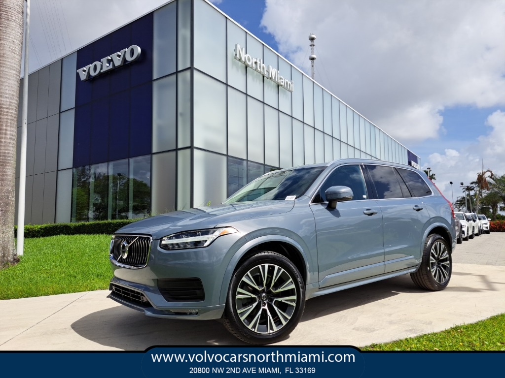 2020 Volvo XC90 T5 Momentum