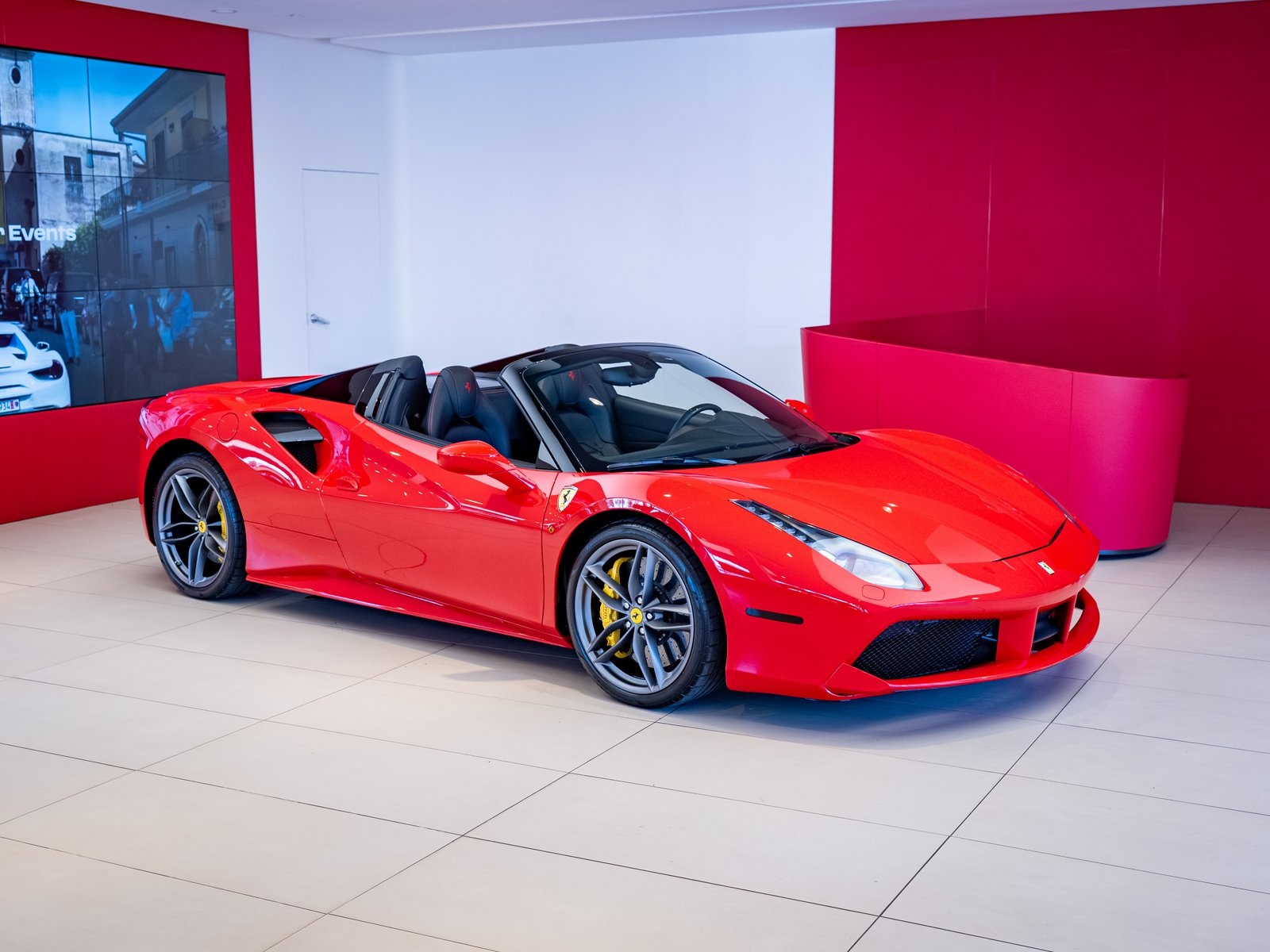 2019 Ferrari 488 Spider RWD