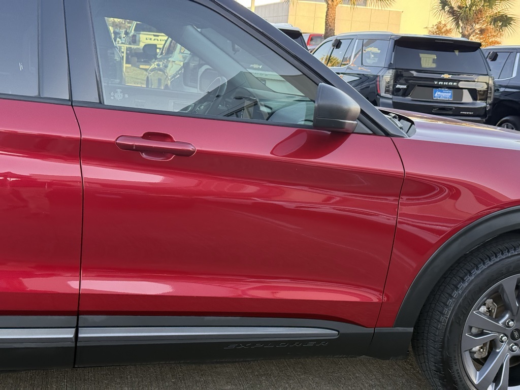 2021 Ford Explorer XLT Red at Shottenkirk Kia Fort Bend