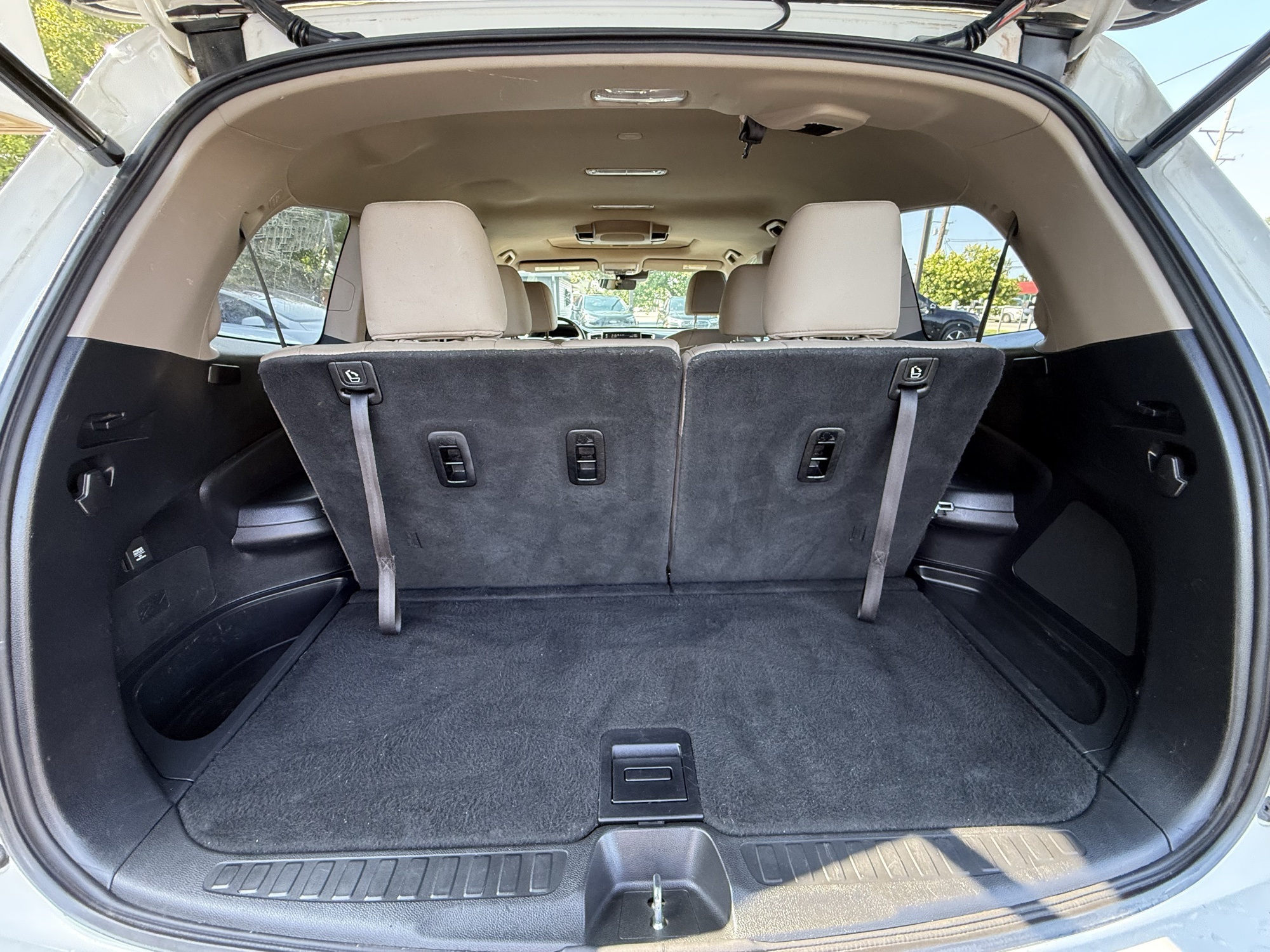 2020 Honda Pilot Touring photo 12
