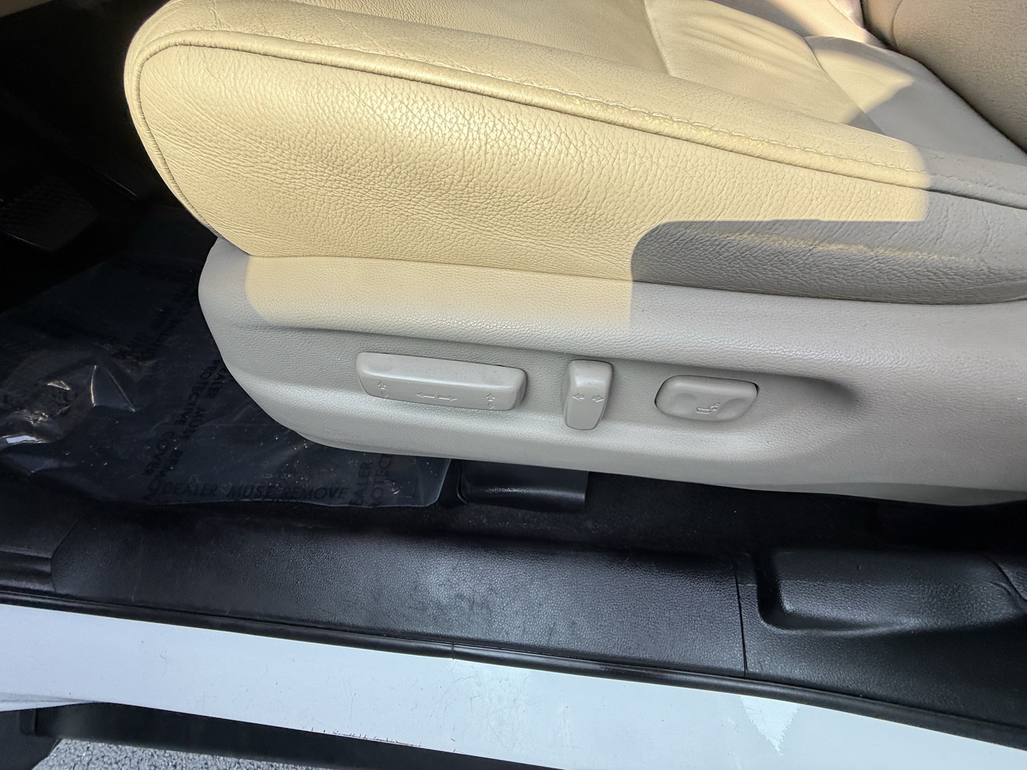 2020 Honda Pilot Touring photo 19