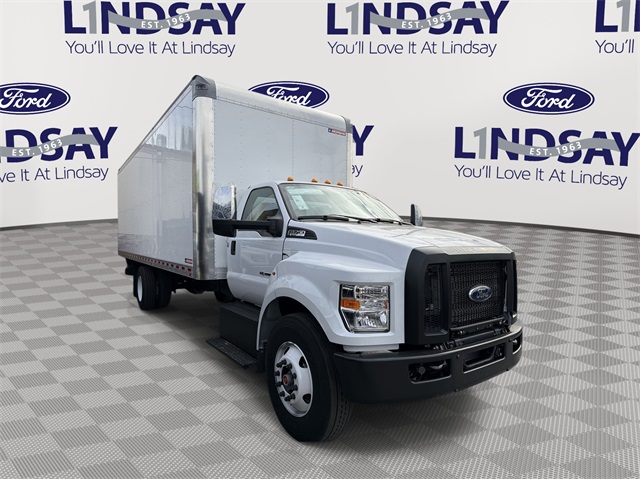 2026 Ford F-750SD Base