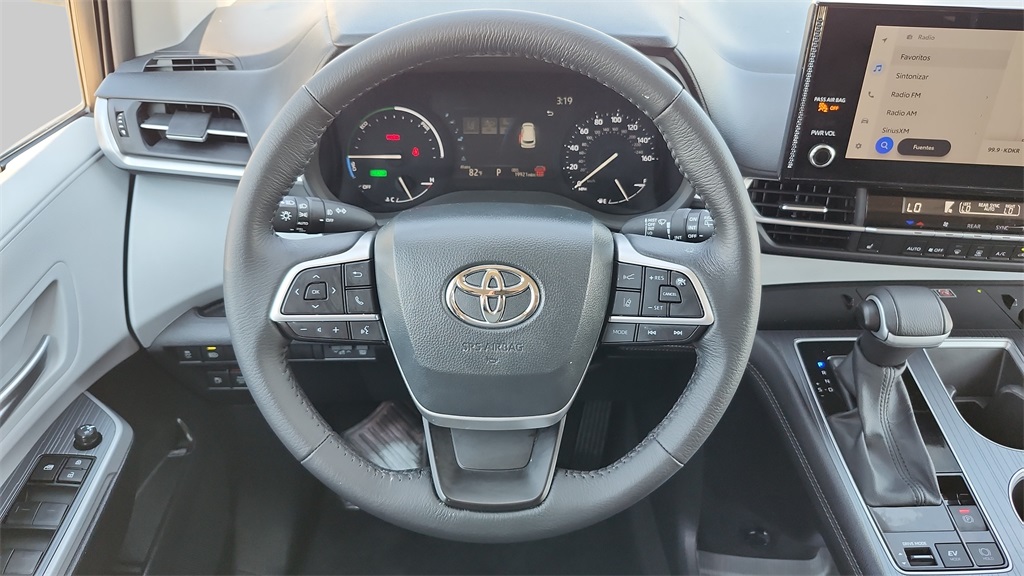 2025 Toyota Sienna