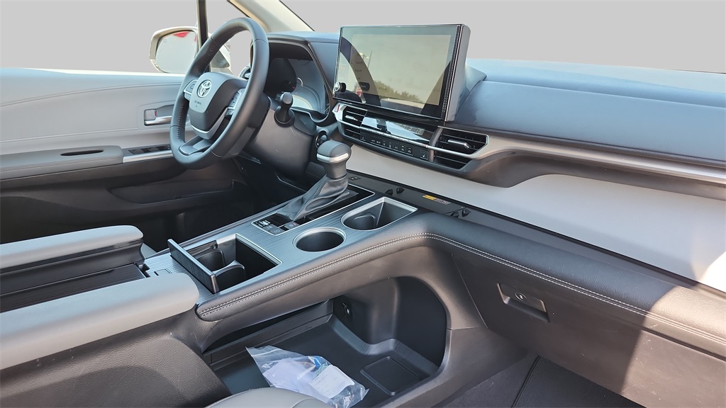 2025 Toyota Sienna