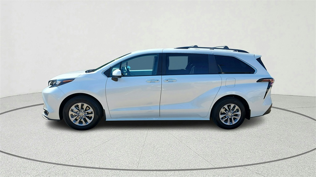 2025 Toyota Sienna