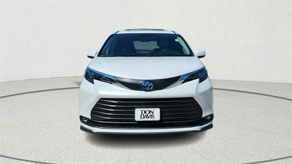 2025 Toyota Sienna