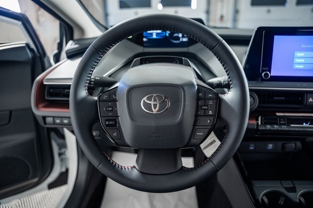 ToyotaPrius Plug-In Hybrid31