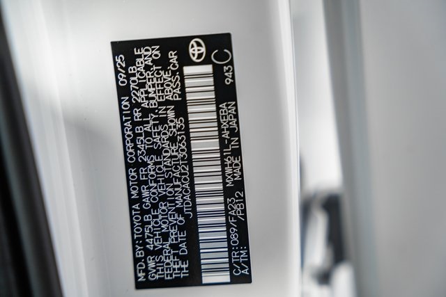 ToyotaPrius Plug-In Hybrid37