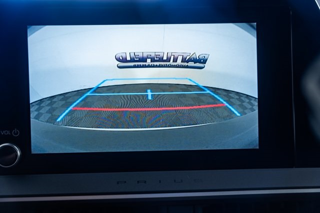 ToyotaPrius Plug-In Hybrid41