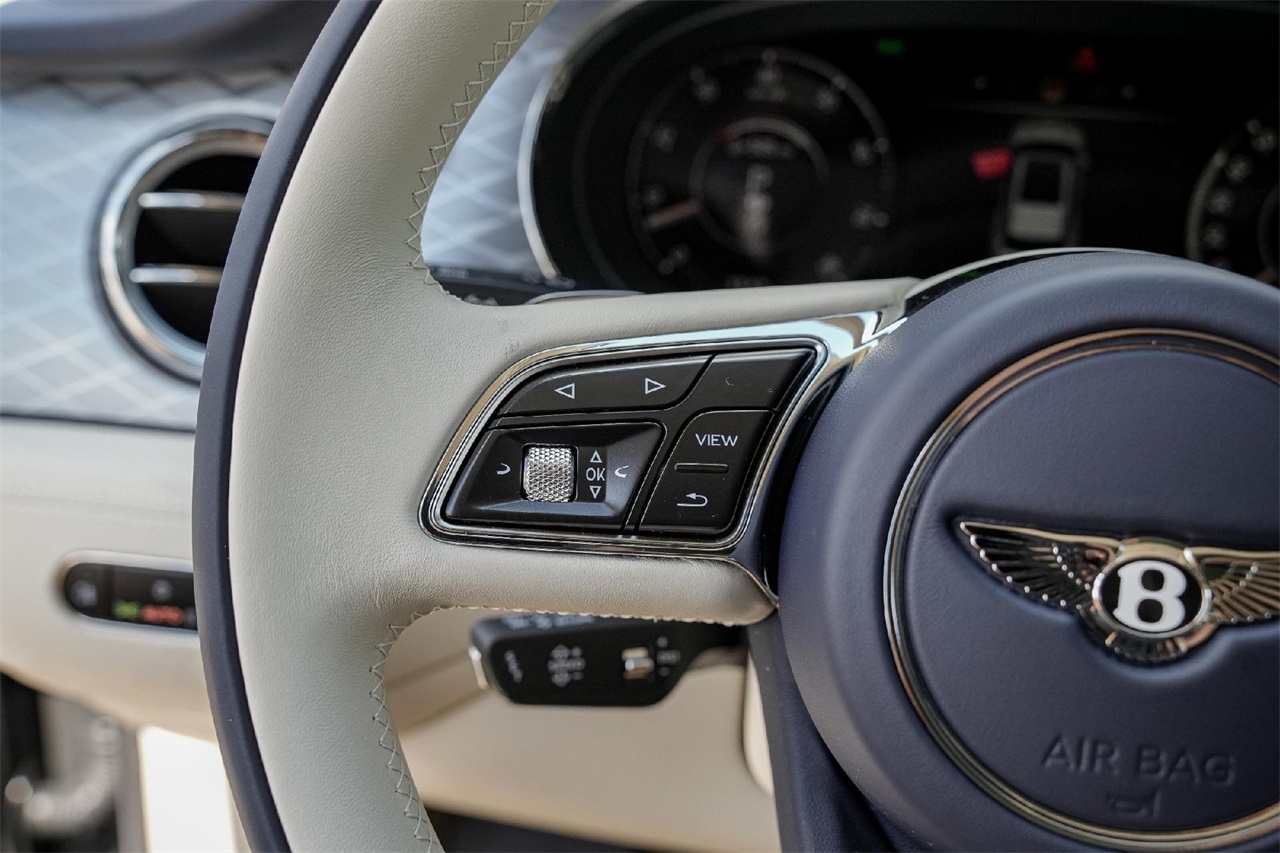 New Car 2025 Bentley Bentayga Ewb  For Sale Under $300,000 In Austin, Texas