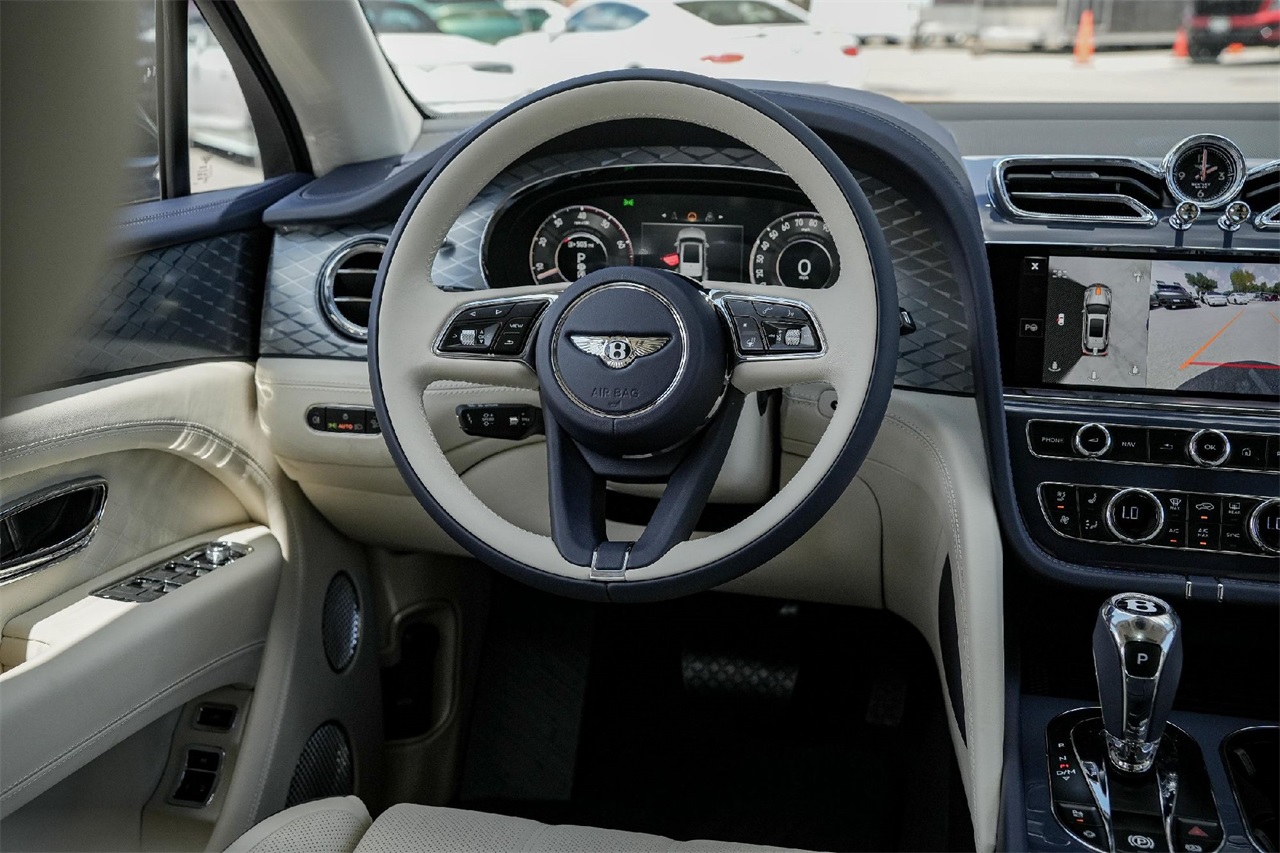 New Car 2025 Bentley Bentayga Ewb  For Sale Under $300,000 In Austin, Texas