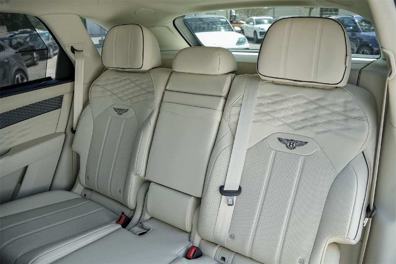New Car 2025 Bentley Bentayga Ewb  For Sale Under $300,000 In Austin, Texas