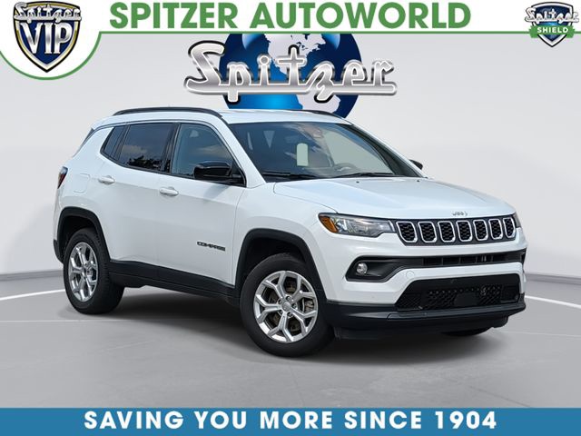 Bright White Clearcoat 2024 Jeep Compass SUV / Crossover Four-Wheel Drive 8-Speed Automatic