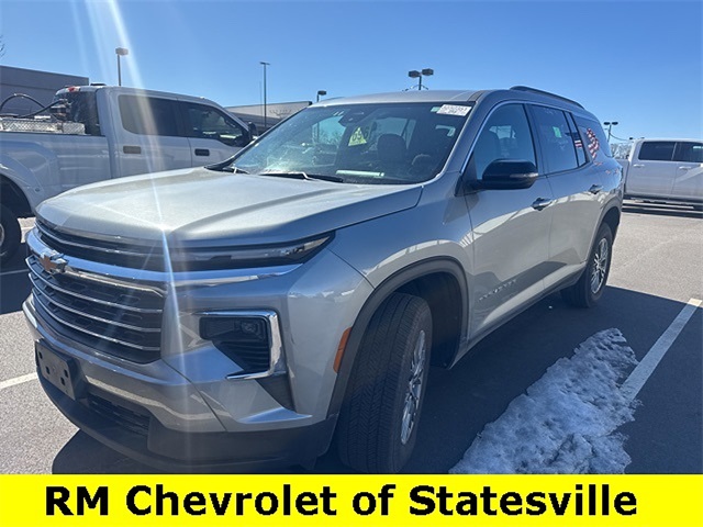 2025 Chevrolet Traverse LT AWD