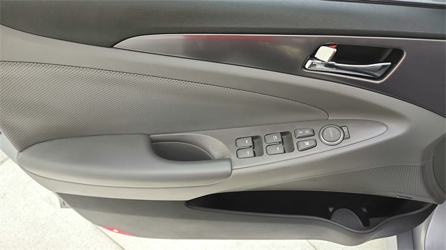 2015 Hyundai Sonata Hybrid Limited Gray at Ultimate Motorsports