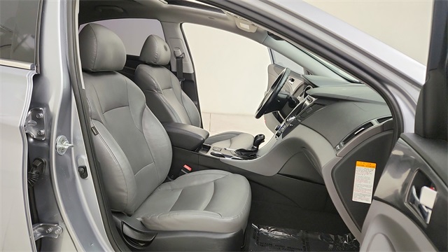 2015 Hyundai Sonata Hybrid Limited Gray at Ultimate Motorsports