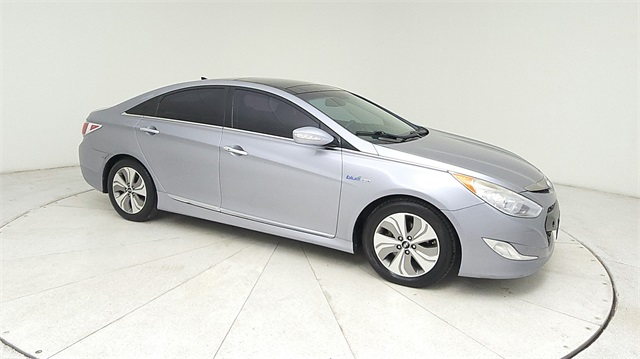 2015 Hyundai Sonata Hybrid Limited Gray at Ultimate Motorsports