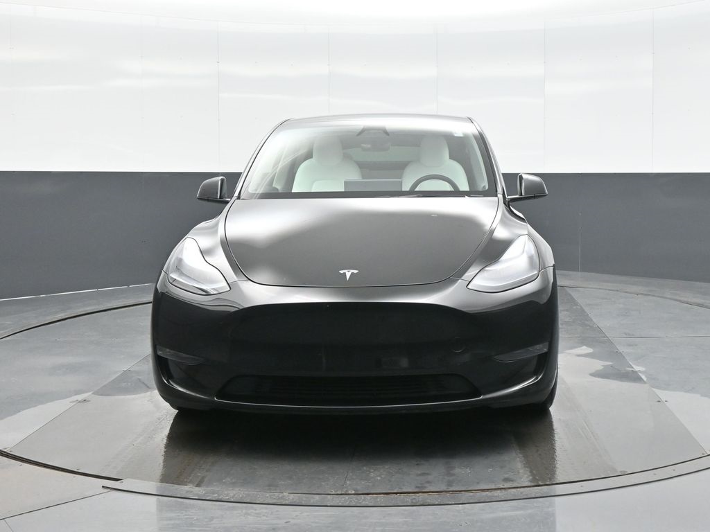 Used 2025 Tesla Model Y Performance with VIN 7SAYGDEF4SA347564 for sale in Kansas City