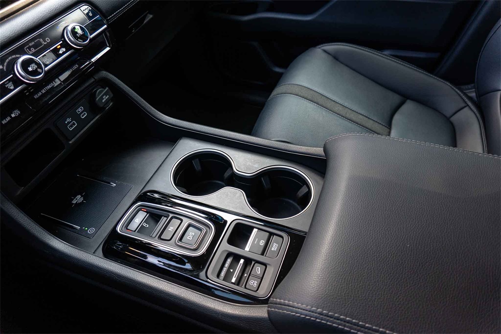 Used Car 2023 Honda Pilot  Touring For Sale Under $40,000 In San Marcos, Texas