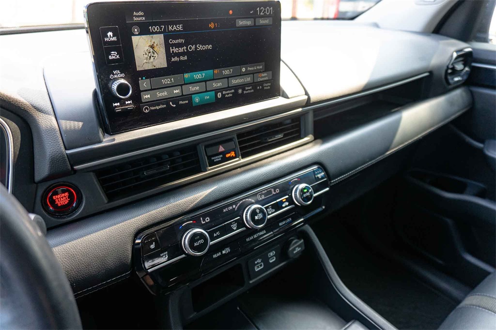 Used Car 2023 Honda Pilot  Touring For Sale Under $40,000 In San Marcos, Texas