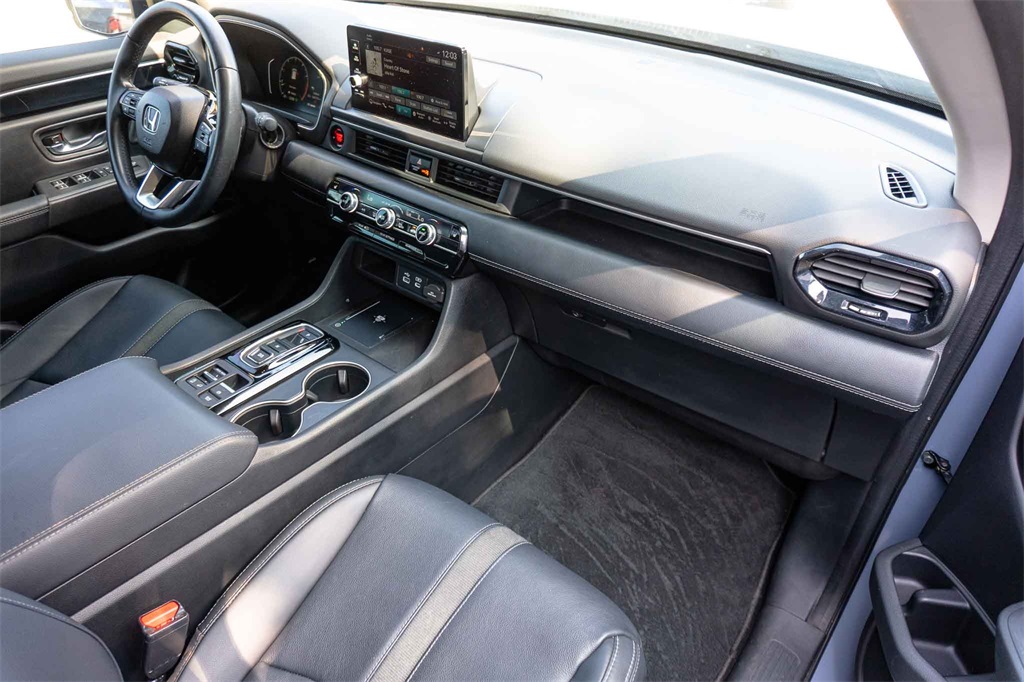 Used Car 2023 Honda Pilot  Touring For Sale Under $40,000 In San Marcos, Texas