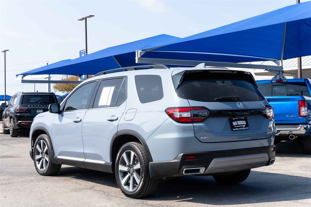 Used Car 2023 Honda Pilot  Touring For Sale Under $40,000 In San Marcos, Texas