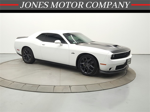 2023 Dodge Challenger R/T RWD