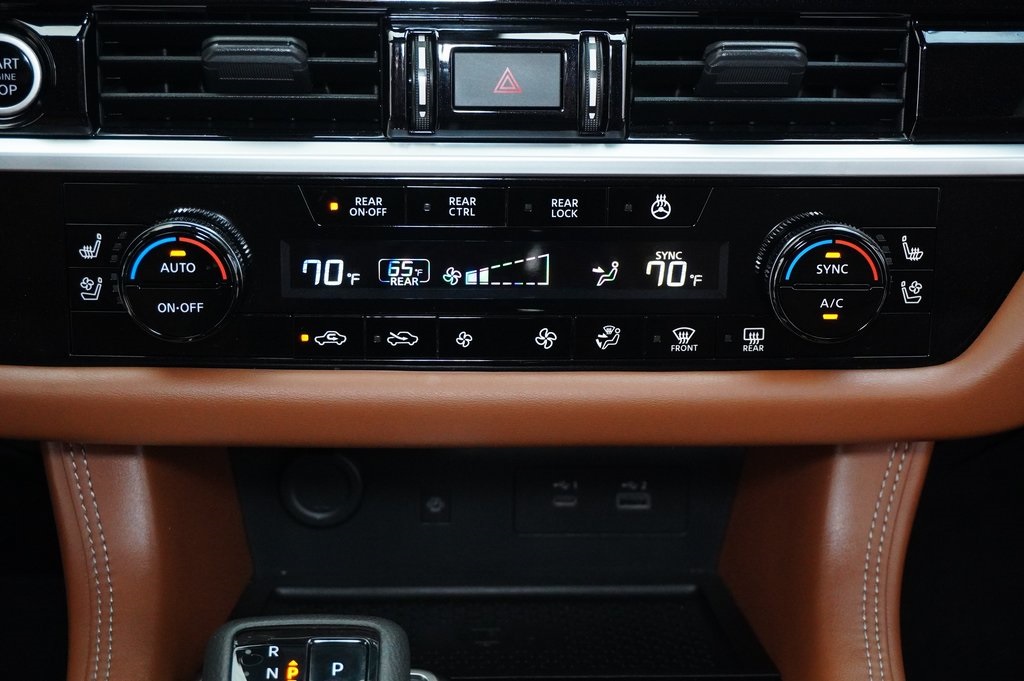 Used Car 2022 Nissan Pathfinder  Platinum For Sale Under $35,000 In Weatherford, Texas