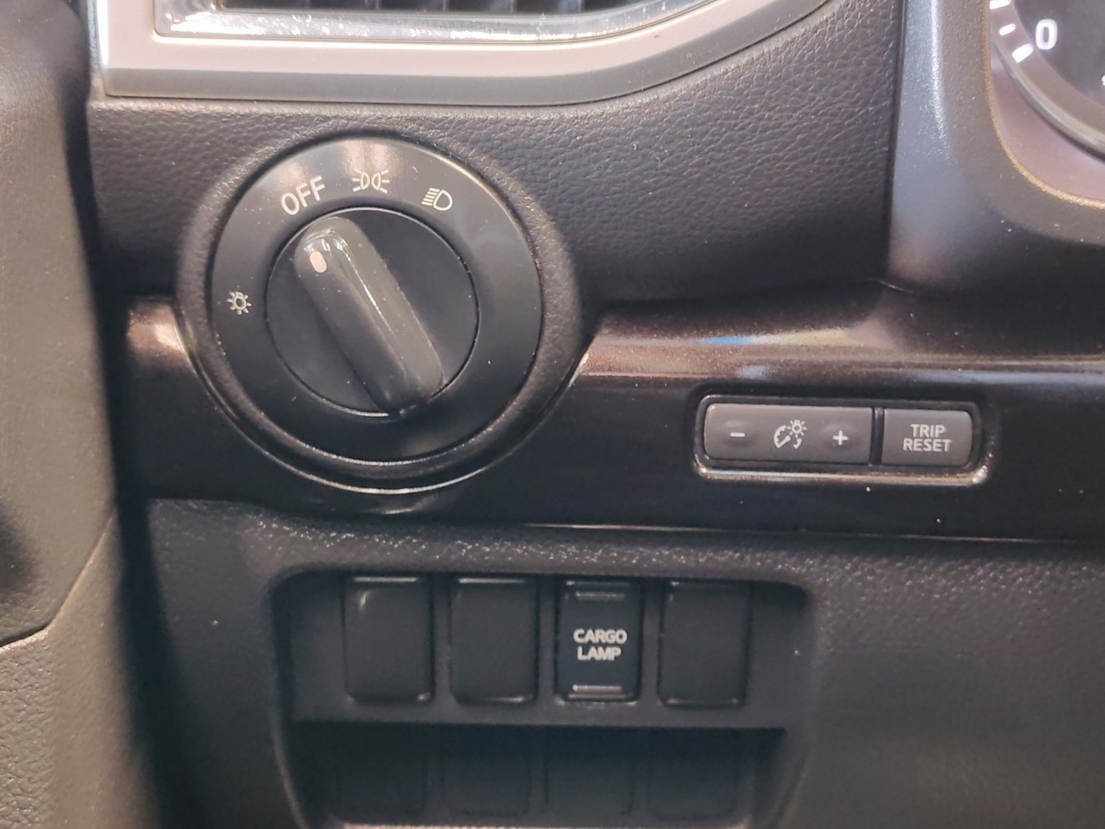 Used Car 2018 Nissan Titan  Sv For Sale Under $25,000 In San Antonio, Texas