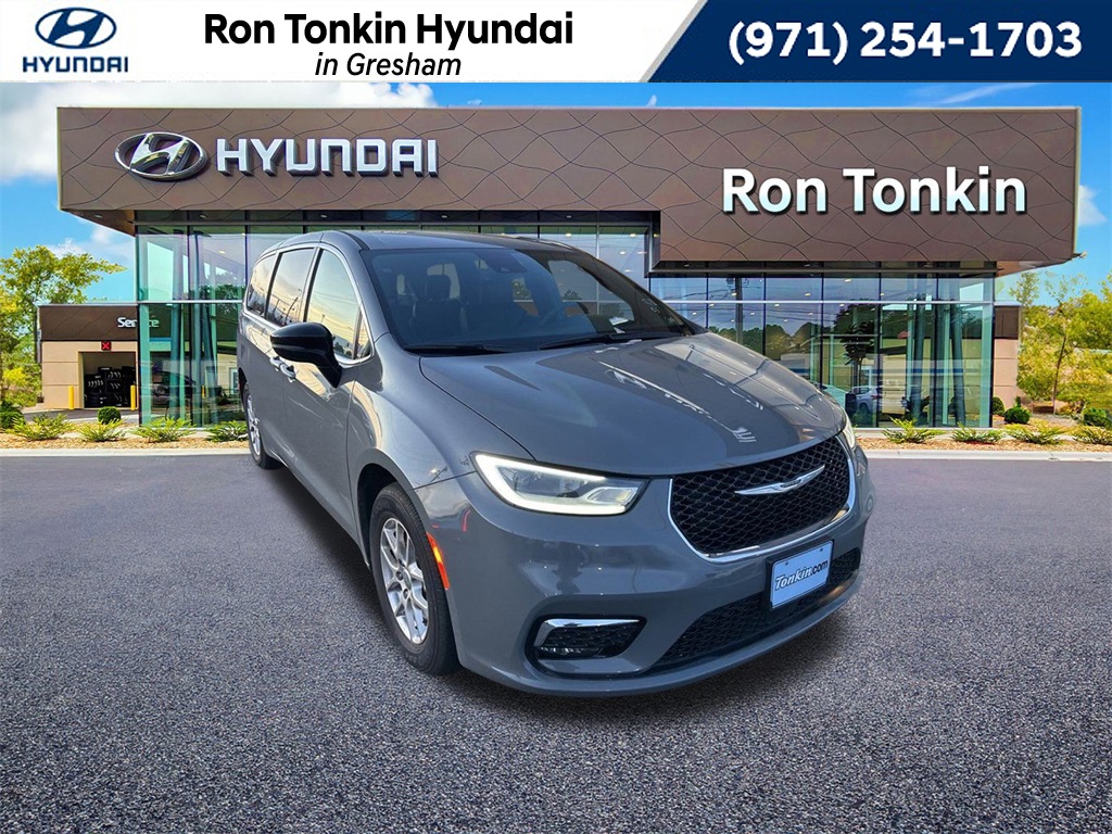 2025 Chrysler Pacifica Select FWD