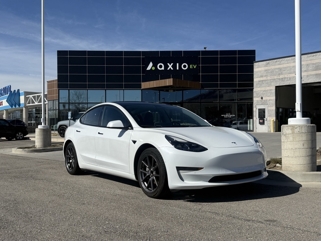 2021 Tesla Model 3 Standard Range Plus RWD