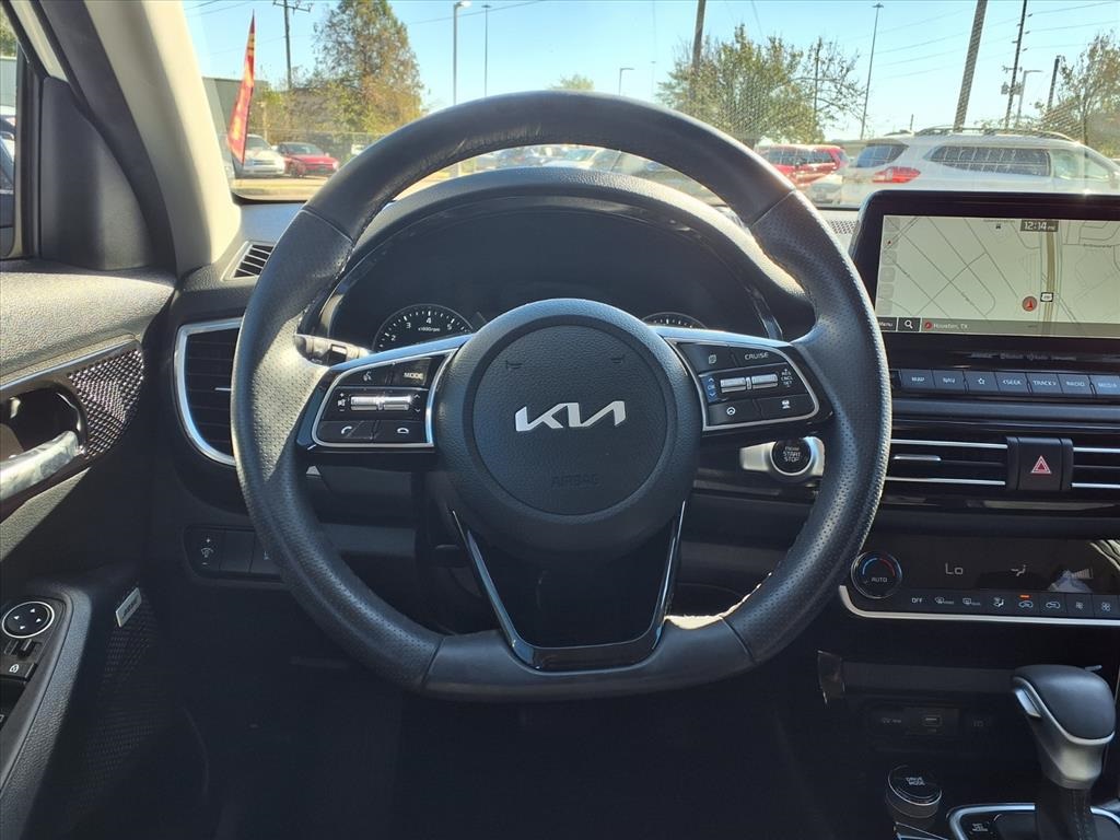 2023 Kia Seltos SX White at Bayshore Chrysler Jeep Dodge Ram