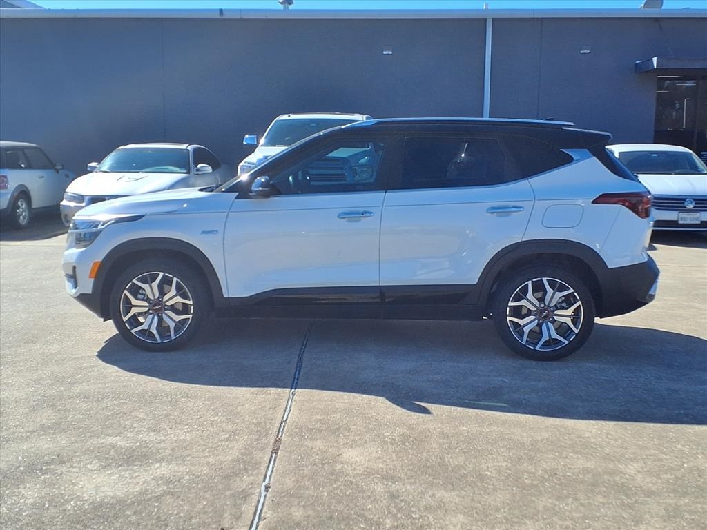 2023 Kia Seltos SX White at Bayshore Chrysler Jeep Dodge Ram