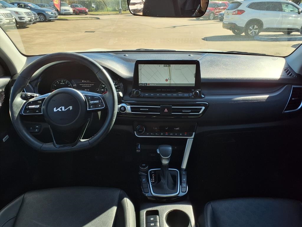 2023 Kia Seltos SX White at Bayshore Chrysler Jeep Dodge Ram