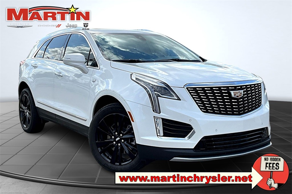 2023 Cadillac XT5 Premium Luxury White at Tom Peacock Cadillac
