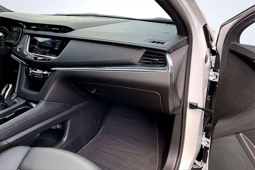 2023 Cadillac XT5 Premium Luxury White at Tom Peacock Cadillac