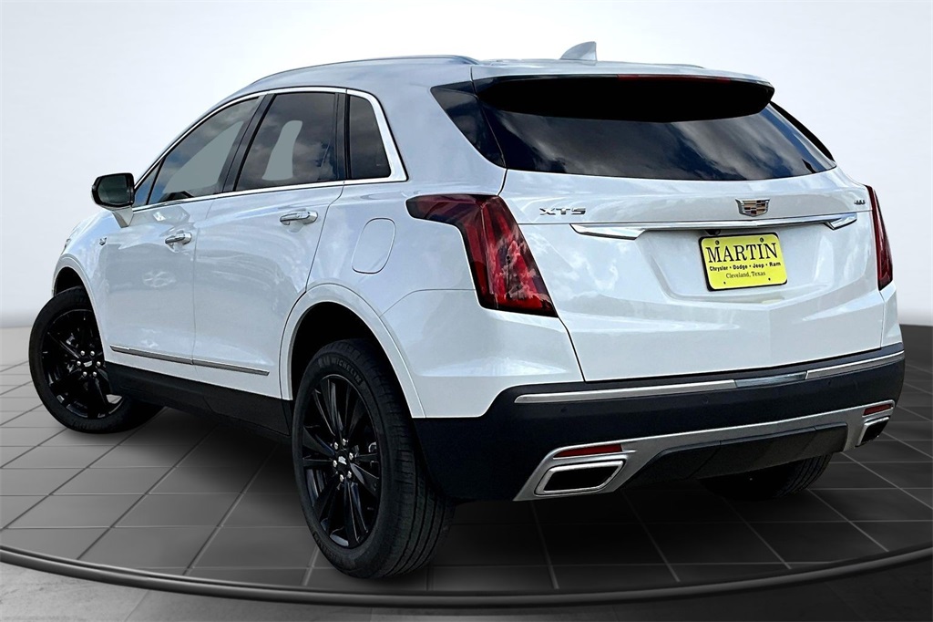 2023 Cadillac XT5 Premium Luxury White at Tom Peacock Cadillac