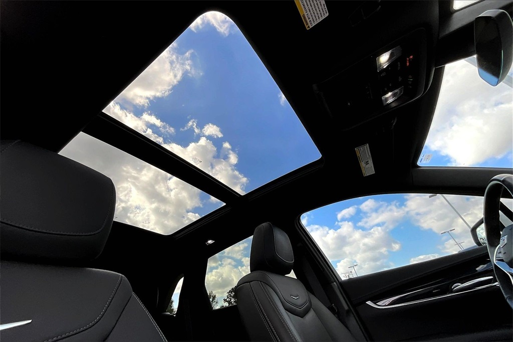 2023 Cadillac XT5 Premium Luxury White at Tom Peacock Cadillac