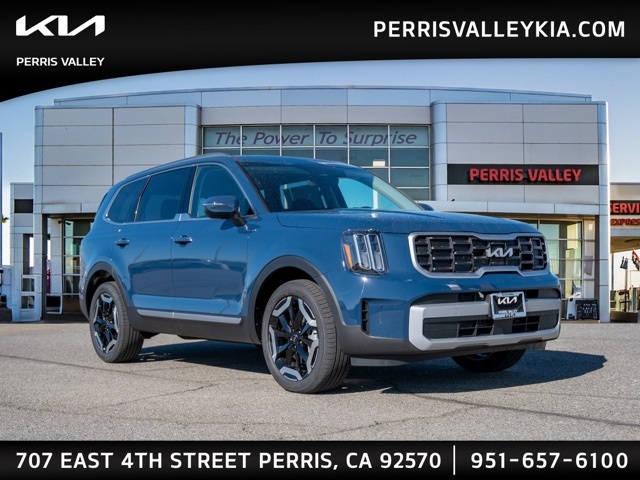2025 Kia Telluride S's photo