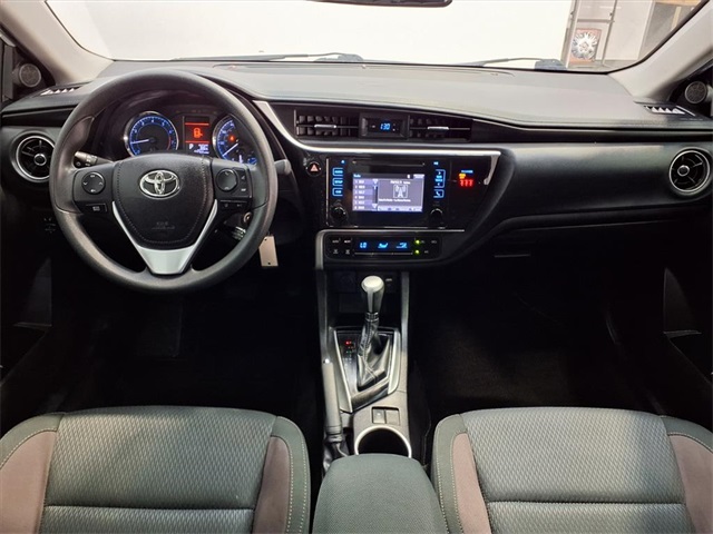 2019 Toyota Corolla L - 7