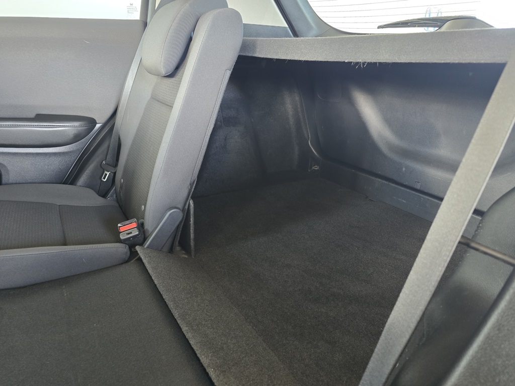 Thumbnail: 2021 Honda HR-V - 21